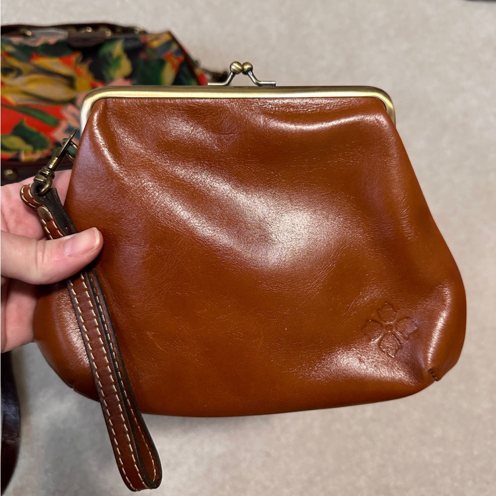 Patricia Nash leather satchel with large pocketbook/change purse - Picture 8 of 11